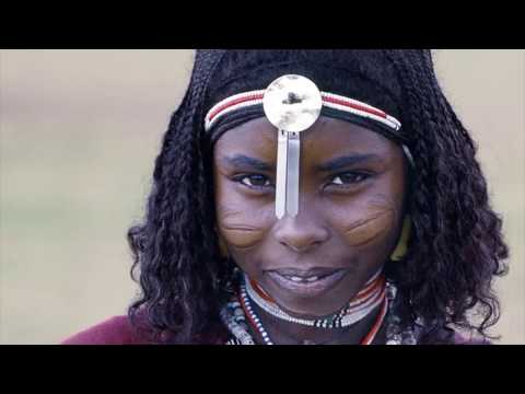 Video: Handgemaakte Tassen Die Vrouwen In Zuid-Afrika Sterker Maken