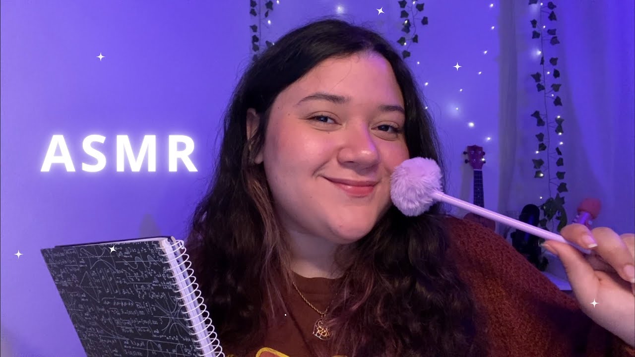 ASMR | GAROTA atrás de você TE MAQUEIA ✨💗 (na prova de matemática) - roleplay