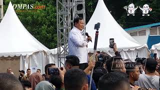 Momen Prabowo Joget di Hadapan Komunitas Ojol Diiringi Lagu “Oke Gas”