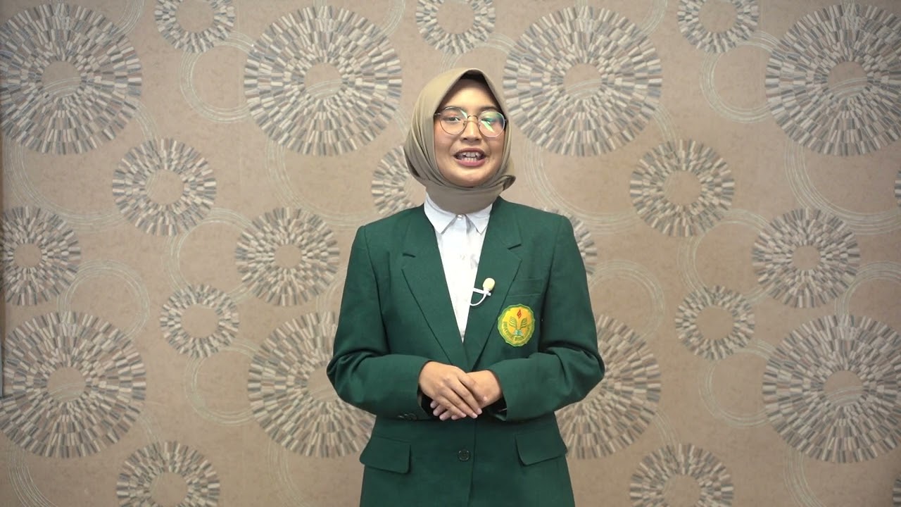 Нур Сийфа Надиастути - бакалавр UNJ