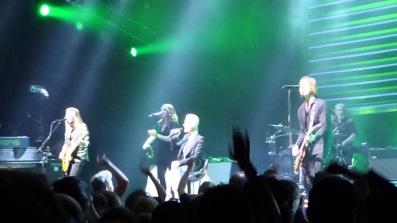 Watch Roxette - Dangerous (Extrait) - Paris 2015 on YouTube Watch Roxette - Dangerous (Extrait) - Paris 2015 on YouTube