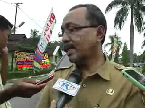 DISKES AJUKAN 170 TENAGA KESEHATAN DALAM FORMASI CPNS 2011.flv