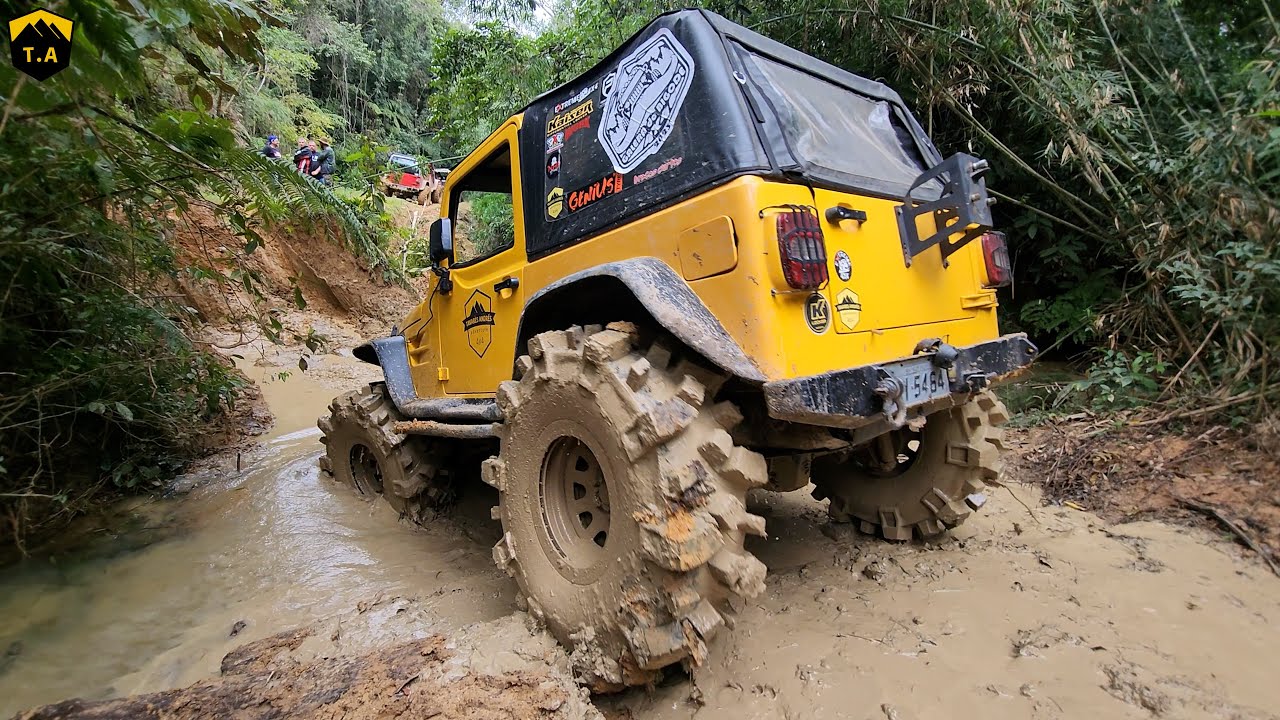 Trilha do RIO DO PONCHO - 30km de Offroad Pesado - Galera do Bigode - Dia 1/4