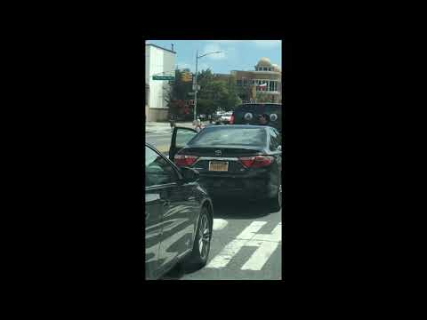 Frum Man Tries Breaking Up Violent Brooklyn Street Fight Involving Uber Driver