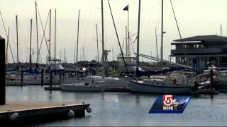 Officials: shooter called RI police after hearing voices