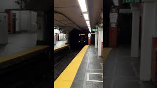 MBTA 1800's Red Line Train arriving at Park St