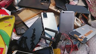 menemukan banyak ponsel rusak di tempat sampah, dapat vivo termahal dan xiomi