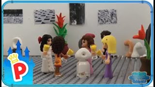 ♥ Lego Princess Stephanie and Mia attend Emma's exhibition ♥