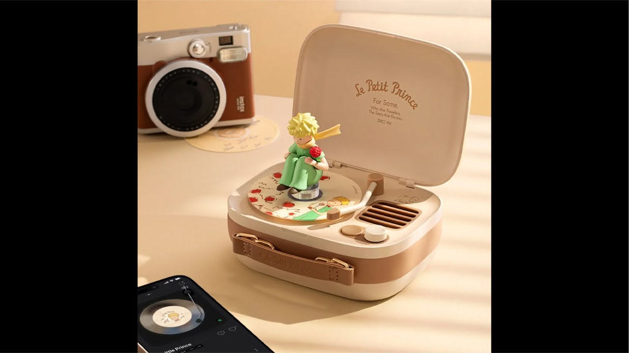 unboxing a “Little Prince” themed speaker 🔈🌟