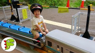 おでかけ 京王れーるランドへ遊びに行ったよ！ミニ電車に乗ったよ！ トイキッズ screenshot 4