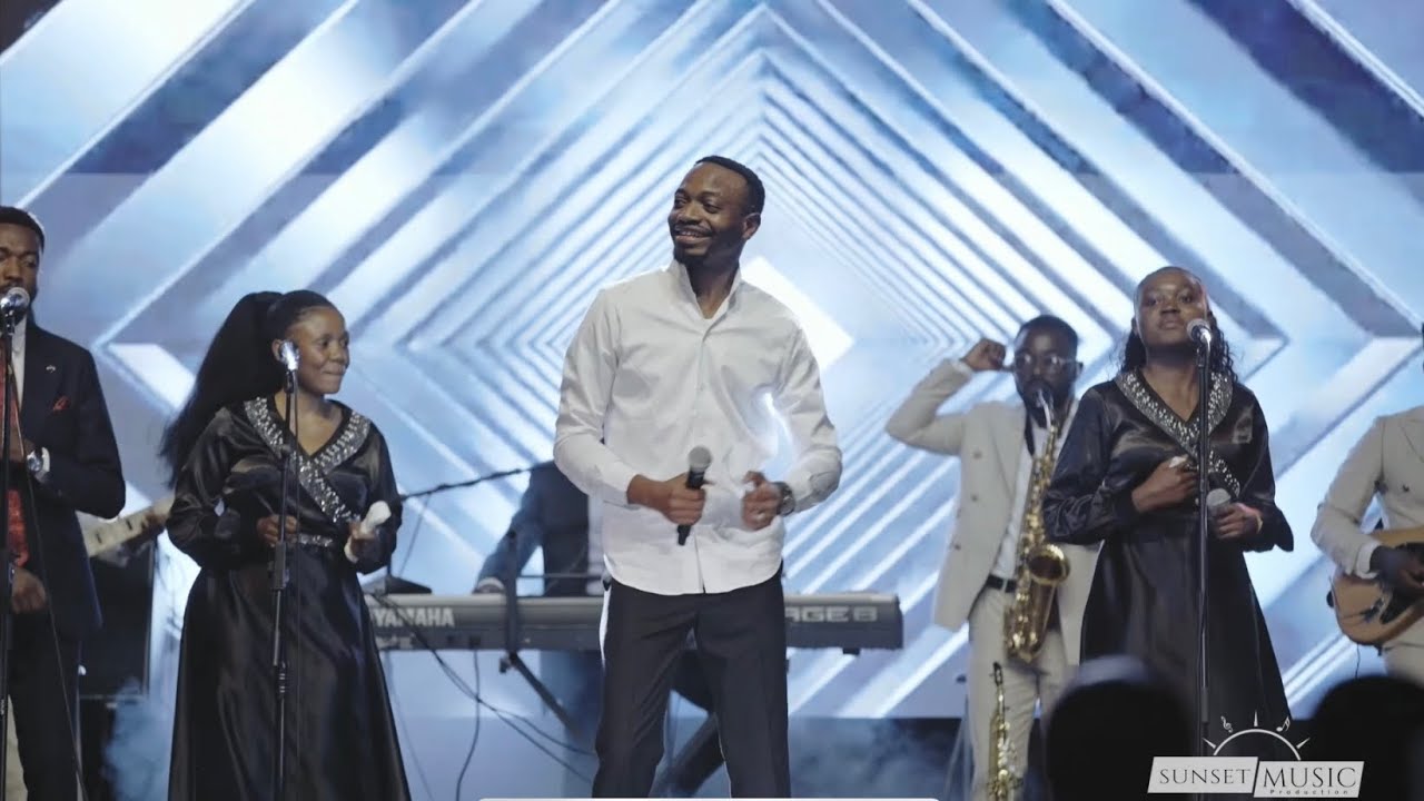 Emmanuel - Célébration Shukrani 2 (Live à Goma)