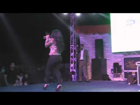 مروى تغني ام الدنيا مصر من حفل تكريمها