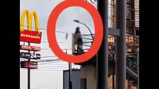 Video Sepasang ABG Pacaran Di Atas Motor Bikin Heboh, Gerakan Tangan Si Cowok Itu Loh Video Sepasang ABG Pacaran Di Atas Motor Bikin Heboh, Gerakan Tangan Si Cowok Itu Loh