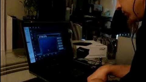 Seraphi playing pong w/ ocz nia (neural impulse actuator)