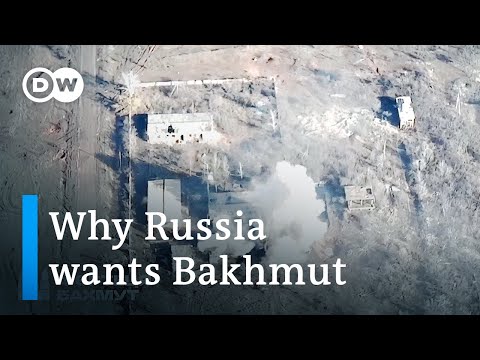 Ukraine, Russia exchange prisoners as fighting rages in Bakhmut - DW News.