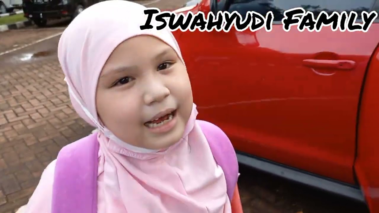 Jalan Jalan || First time naik MRT (23, Maret 2022) #ceritaalana 