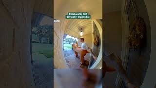 Perro Largo, Puerta Corta Humor De Halloween En El Timbre De Puerta Con Vídeo Blink