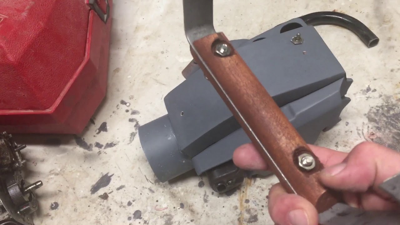 Ash’s chainsaw hand tutorial 08! Body filler and primer YouTube