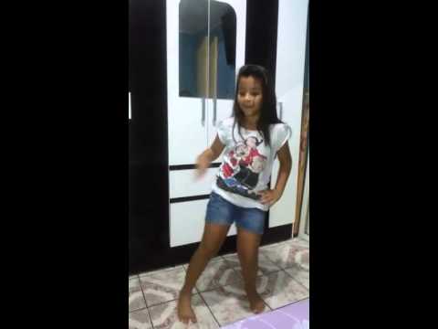 Duda dança anitta