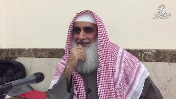 المقنع : فصل  ( وسجود التلاوة صلاة وهو سنة للقارئ والمستمع دون السامع )
