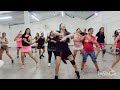 así es la vida-maria beccera y Enrique iglesias.(zumba)