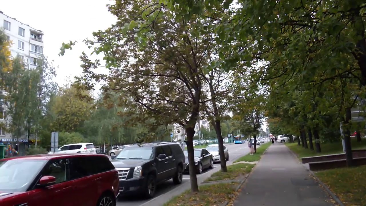 Москва 451 Сумская улица, ТЦ Глобал Сити лето день