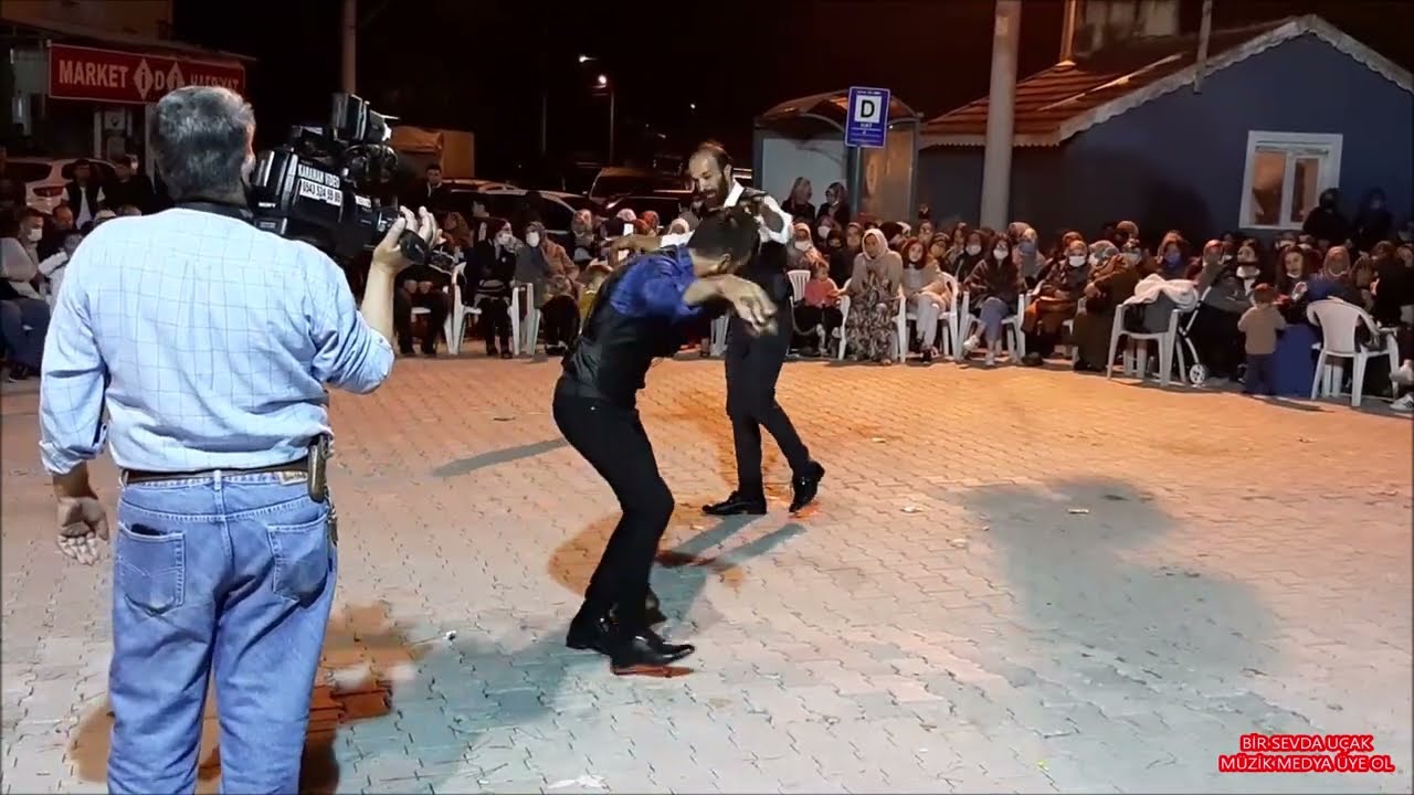 Mustafa Ay Karmı yağdı  Yabandan gel  Selamlaşma  Dağardı füll HD Video Canlı yayın Bir Sevda Uçak M