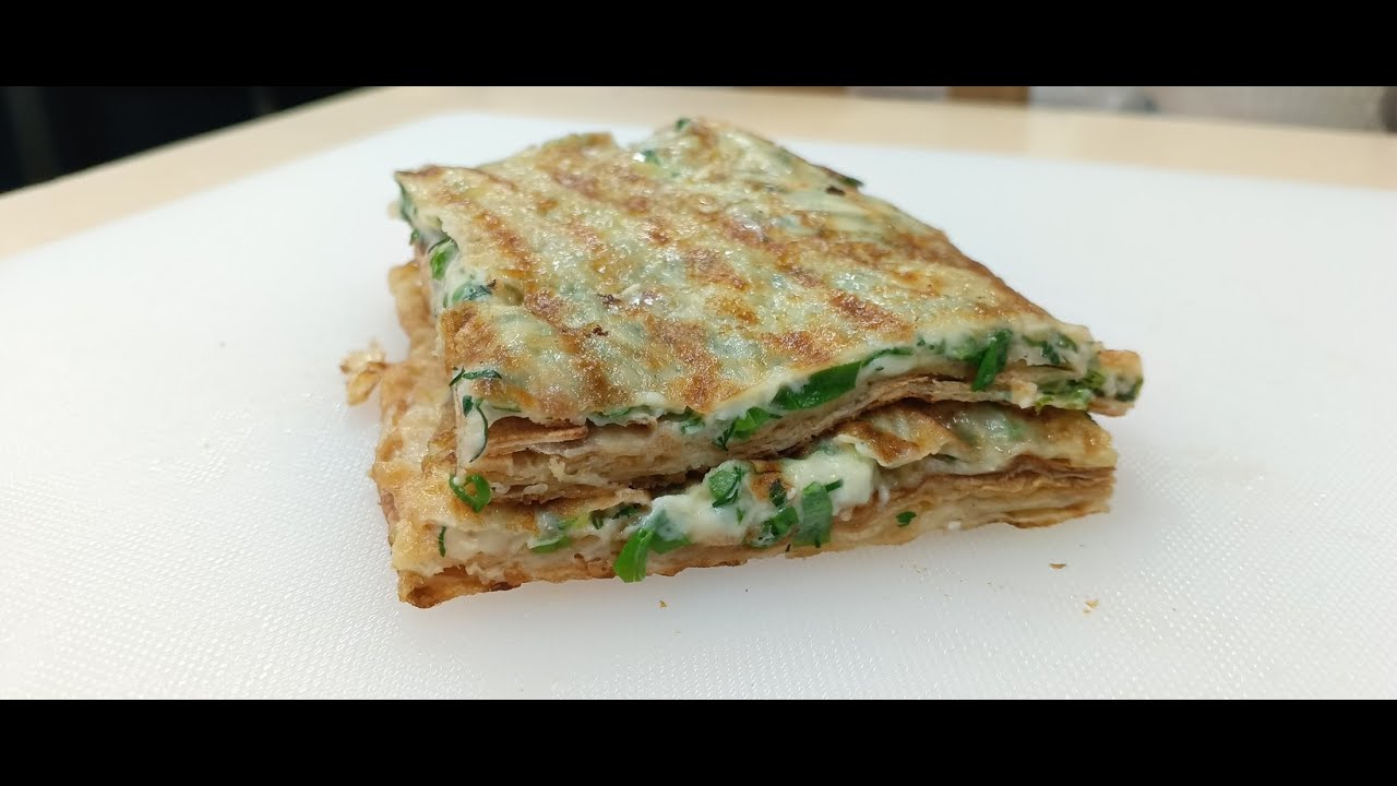 Сформированные рулетики из лаваша с начинкой