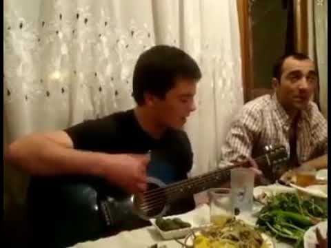 ალუდა ქეთელაური-ჩამოსხდებიან დაიდგამენ პატარა ტაბლას