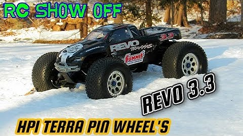 Traxxas Revo 3.3 Snow Bash with HPI Savage XL Wheels