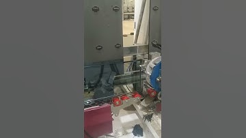 Automatic sealing robot makes the four sides step IG units