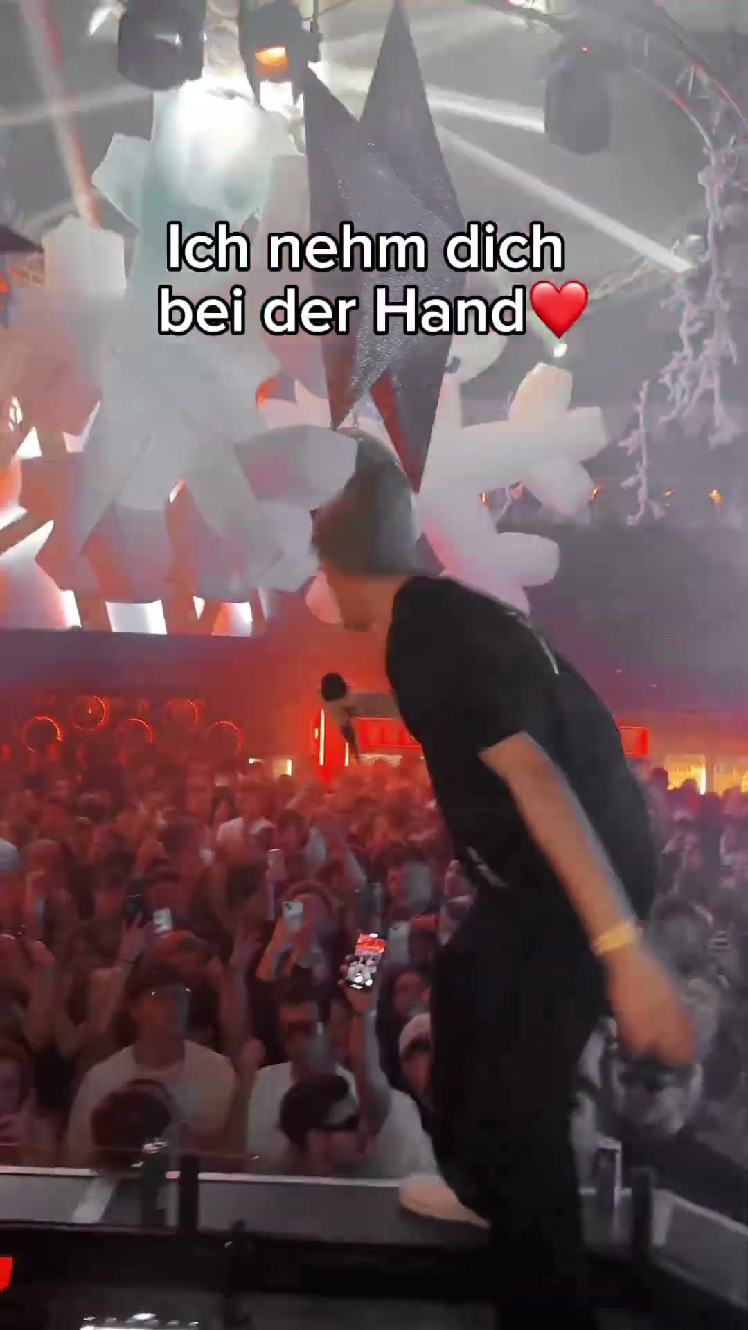 Der Drop CRAZY??  #bass #remix #lustig #simsalagrimm #shortvideo #fypage #fy #music #techno