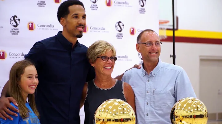 Shaun Livingston Brings Larry Home