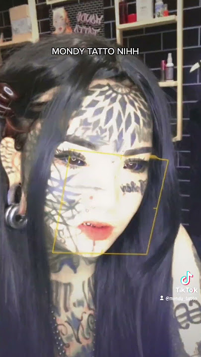WANITA yang Pertama TATO MATA di INDONESIA #viral #indonesia #tatoo