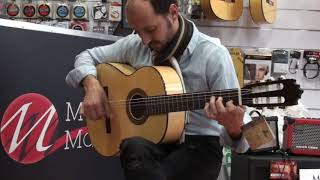 Video thumbnail of "Guitarra Flamenca Paco Castillo 213F"