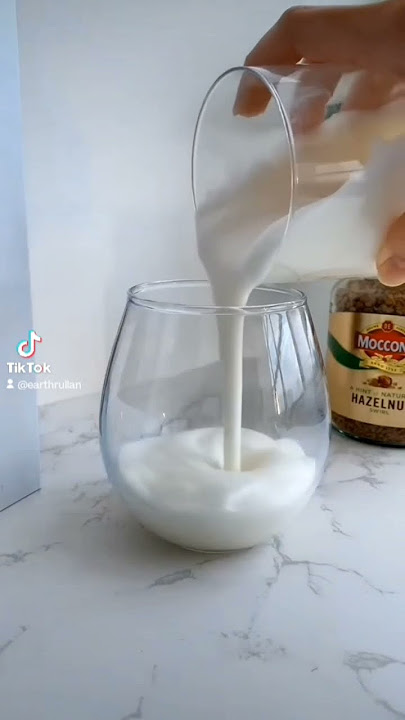 MOCCONNA ROASTED HAZELNUT ICED  COFFEE