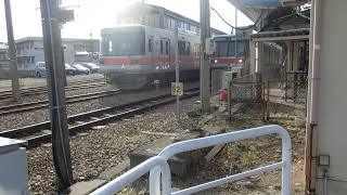 浅野川線03系発車