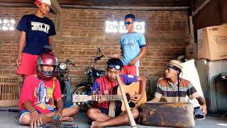 Menunggu Kamu - Anji Cover Kocak
