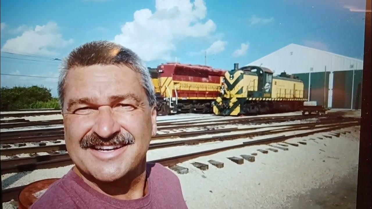 Ho scale tomar semaphore signals and real rr pics youtube
