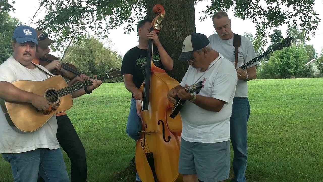 Down On 5th "Rose in a Spanish Garden" YouTube