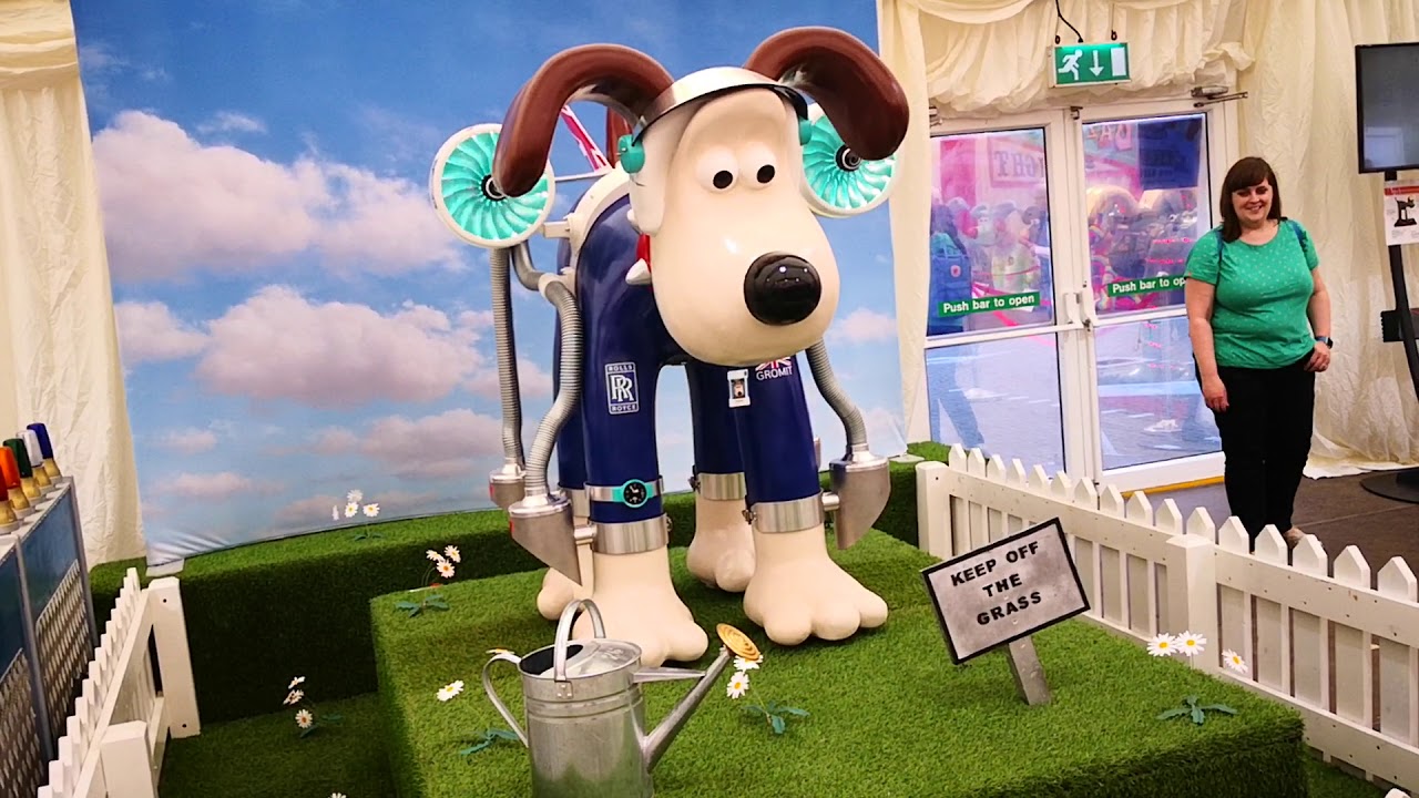 Unleashed gromit 2 cribbs causeway Bristol United Kingdom 2018