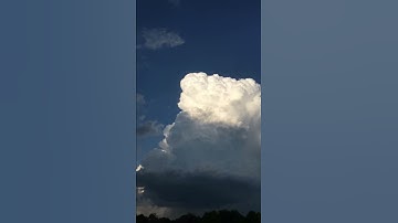 Developing thunderstorm July 23, 2017