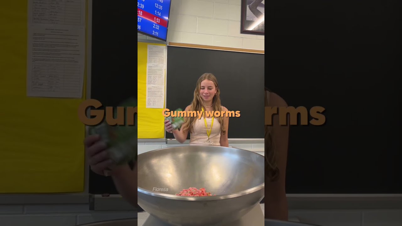 CANDY BOWL SALAD IN THE BIGGEST YOU EVER SEEN Tiktok