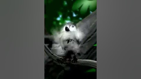 Talking Larry the Bird gets struck by lightning