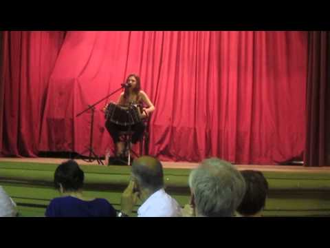 LISETTE canta 'La