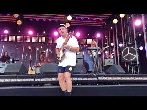 Putar The Cattleman's Prayer - Mac Demarco