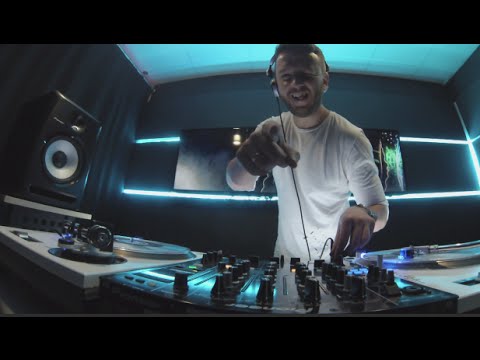 Lutique - Live @ Radio Intense 31.03.2015
