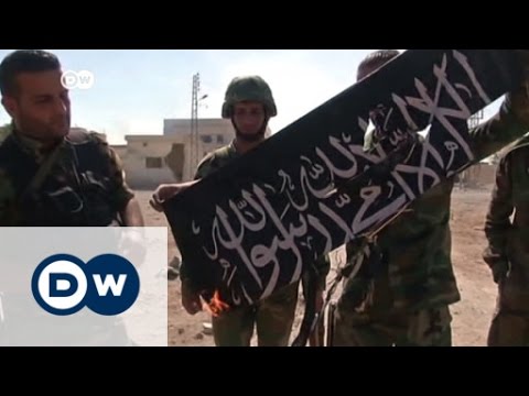 الجيش النظامي السوري يتقدم مدعوما بضربات جوية روسية الأخبار