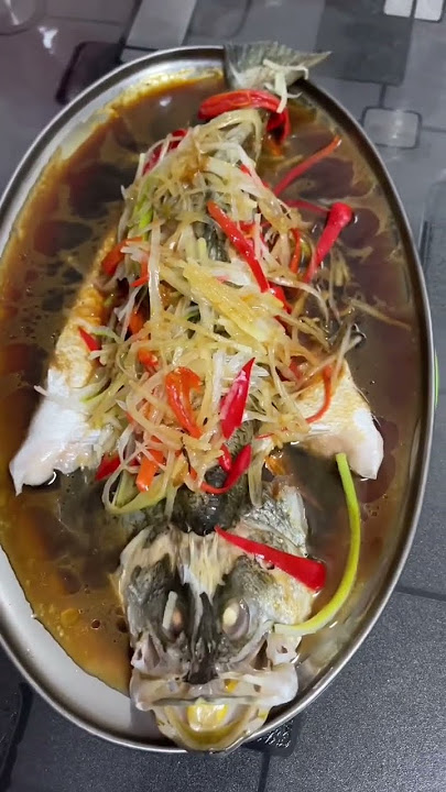 Mala Keong,siput Mala pedas,ikan siakap kukus,sayur & acar timun #china #indonesia #singapore