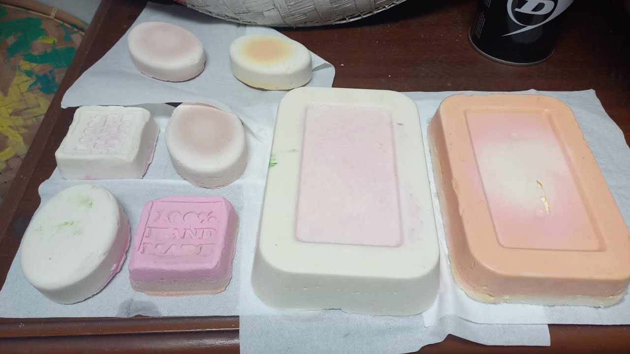 Pembuatan Sabun dari Minyak Jelantah (kelompok 2) XII.1 SMAN 1 CIKARANG PUSAT